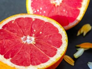 3 Benefits of Grapefruit Essential Oil